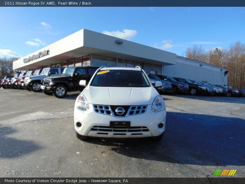 Pearl White / Black 2011 Nissan Rogue SV AWD