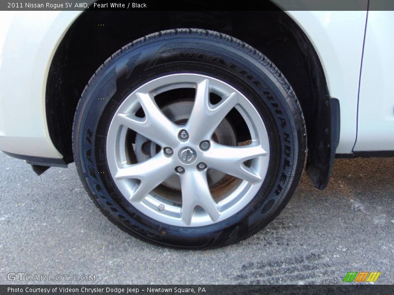 Pearl White / Black 2011 Nissan Rogue SV AWD