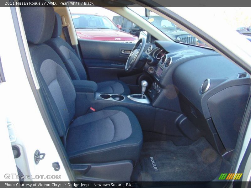 Pearl White / Black 2011 Nissan Rogue SV AWD