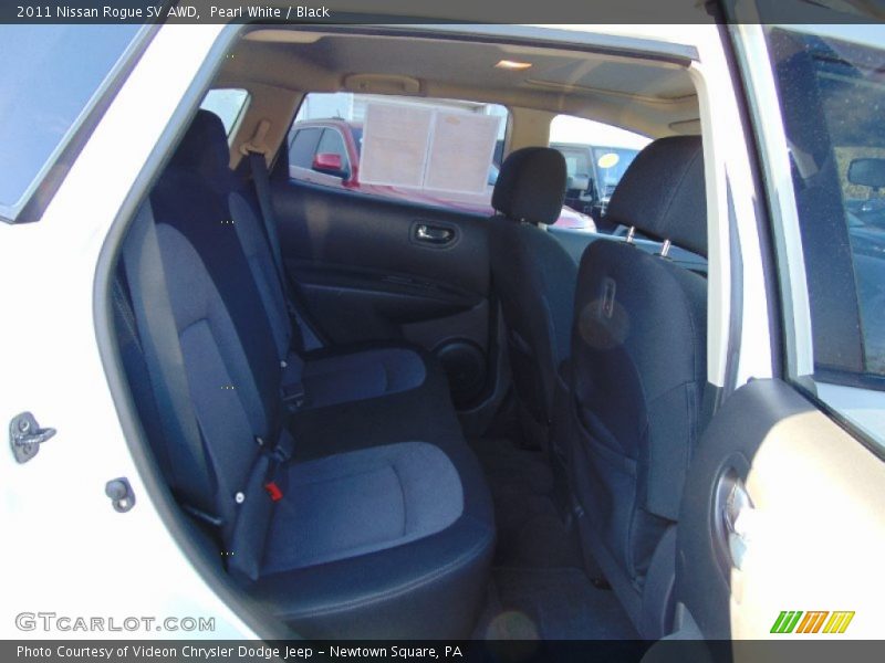 Pearl White / Black 2011 Nissan Rogue SV AWD