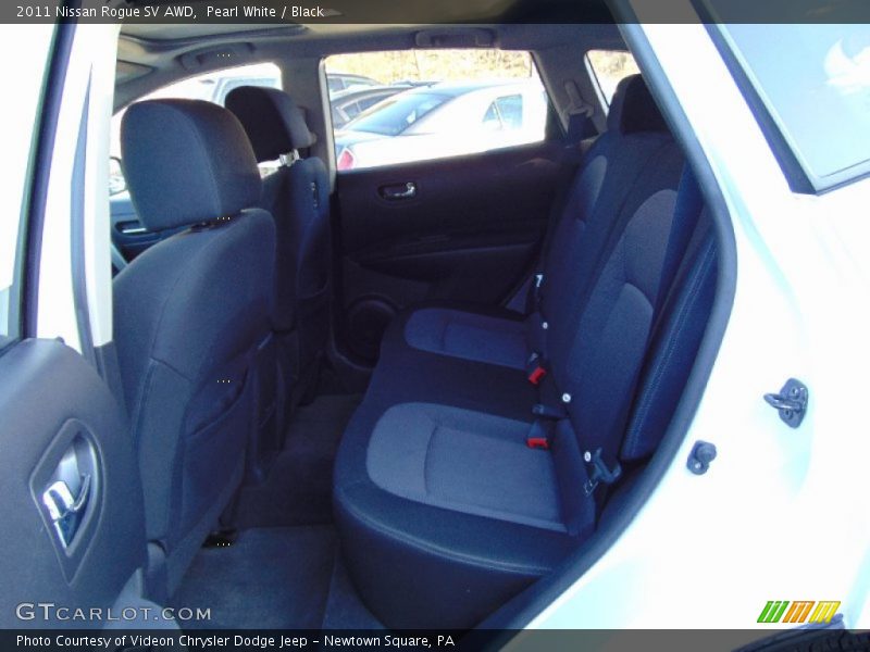 Pearl White / Black 2011 Nissan Rogue SV AWD