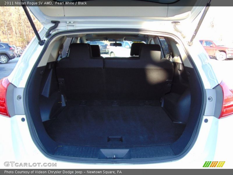 Pearl White / Black 2011 Nissan Rogue SV AWD