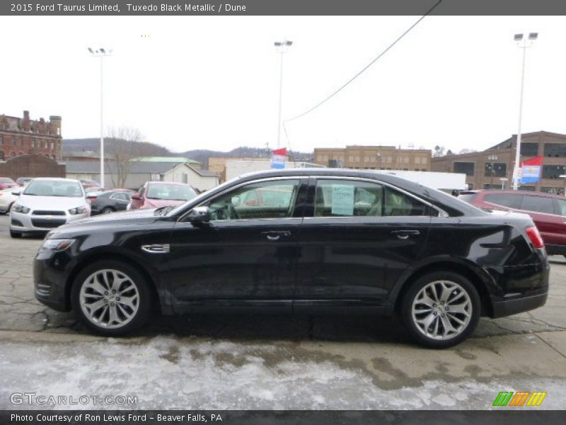 Tuxedo Black Metallic / Dune 2015 Ford Taurus Limited