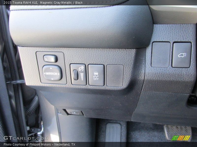 Magnetic Gray Metallic / Black 2015 Toyota RAV4 XLE