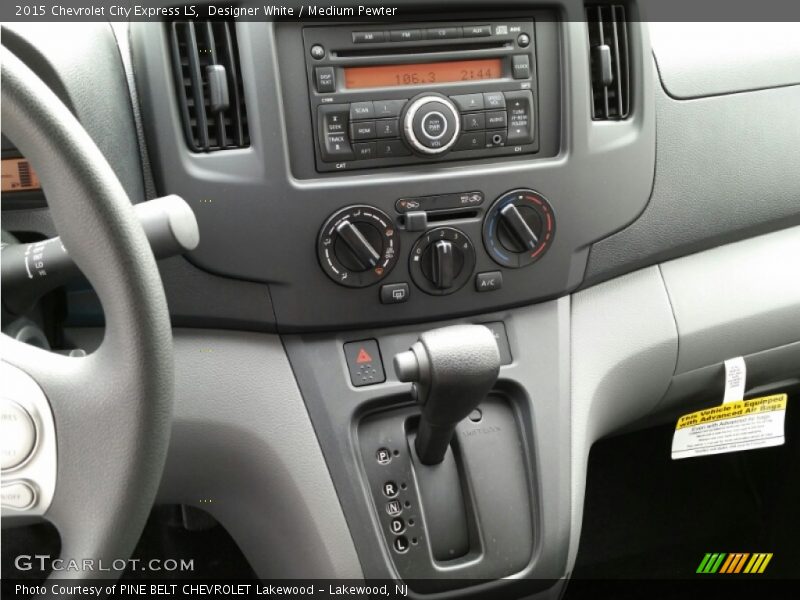 Designer White / Medium Pewter 2015 Chevrolet City Express LS