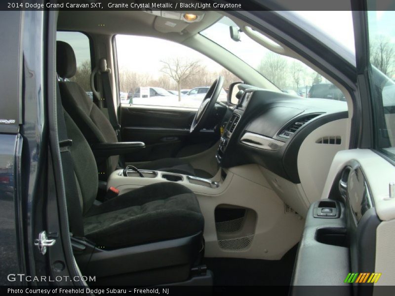 Granite Crystal Metallic / Black/Light Graystone 2014 Dodge Grand Caravan SXT