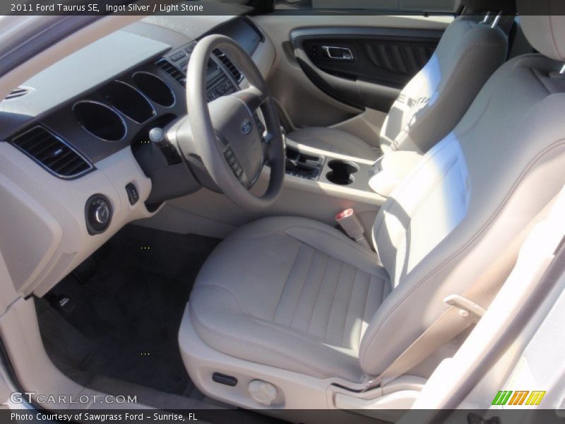 Ingot Silver / Light Stone 2011 Ford Taurus SE