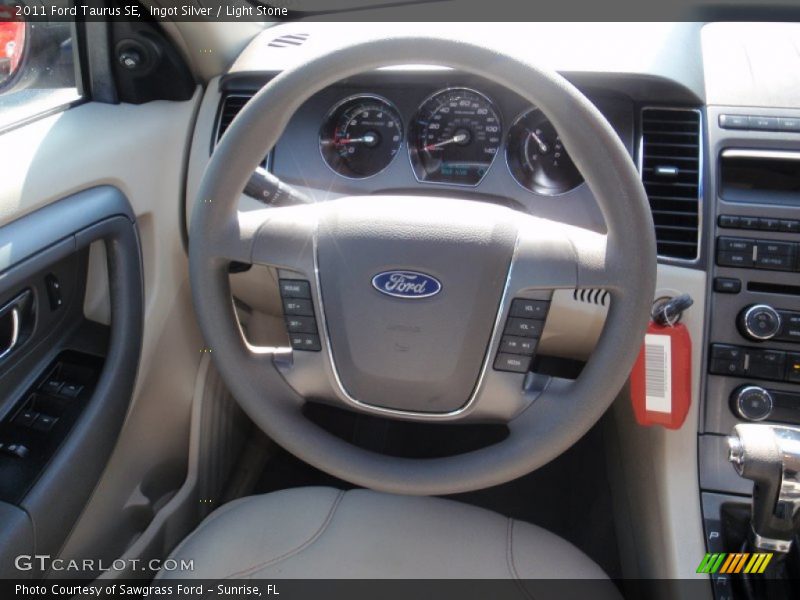 Ingot Silver / Light Stone 2011 Ford Taurus SE