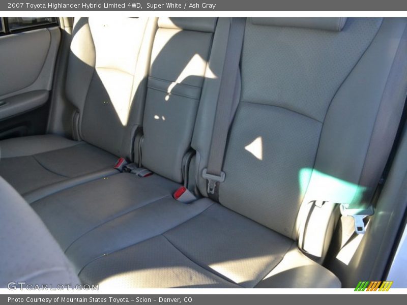 Super White / Ash Gray 2007 Toyota Highlander Hybrid Limited 4WD