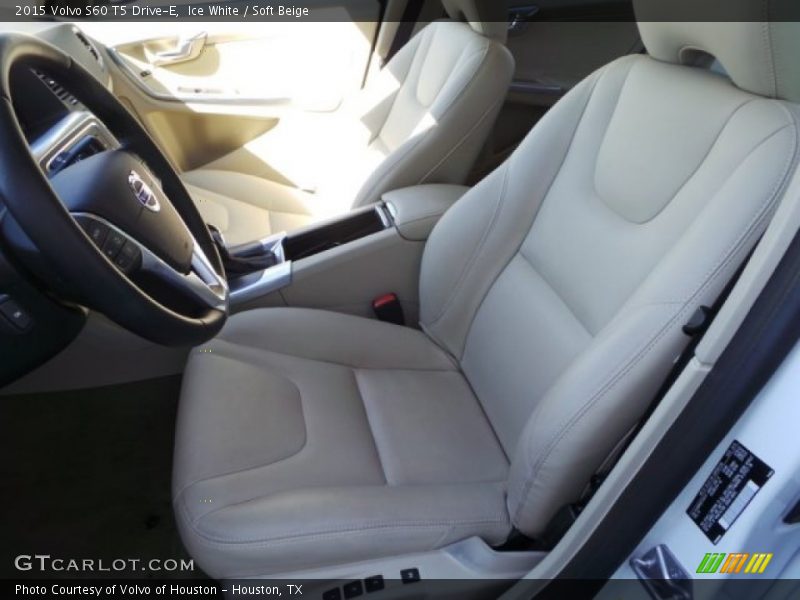 Ice White / Soft Beige 2015 Volvo S60 T5 Drive-E