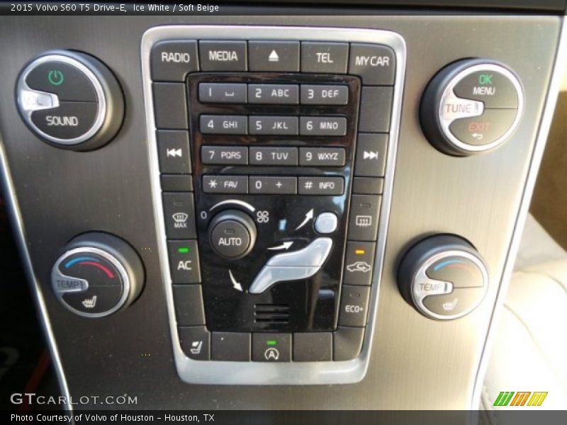Ice White / Soft Beige 2015 Volvo S60 T5 Drive-E