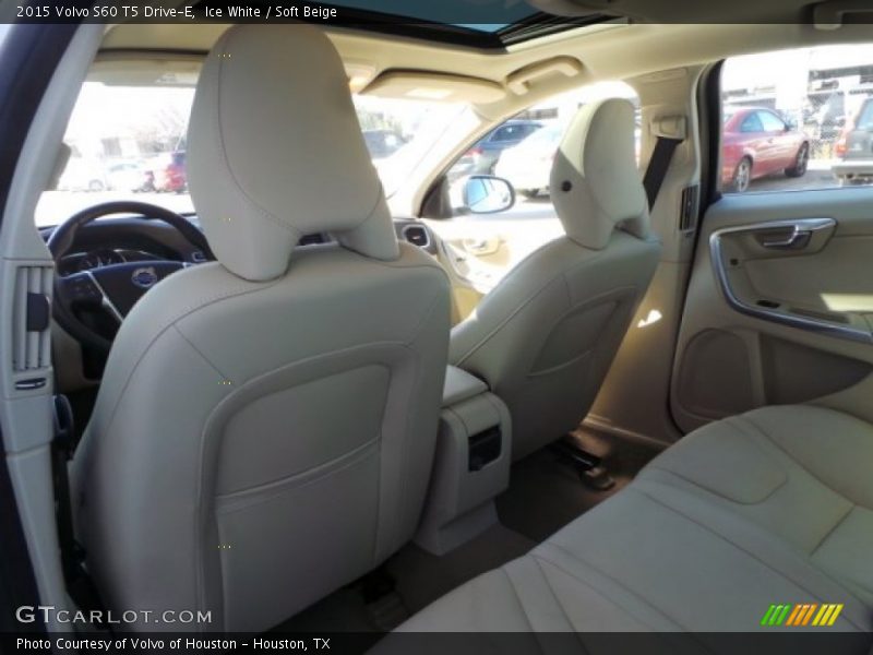 Ice White / Soft Beige 2015 Volvo S60 T5 Drive-E