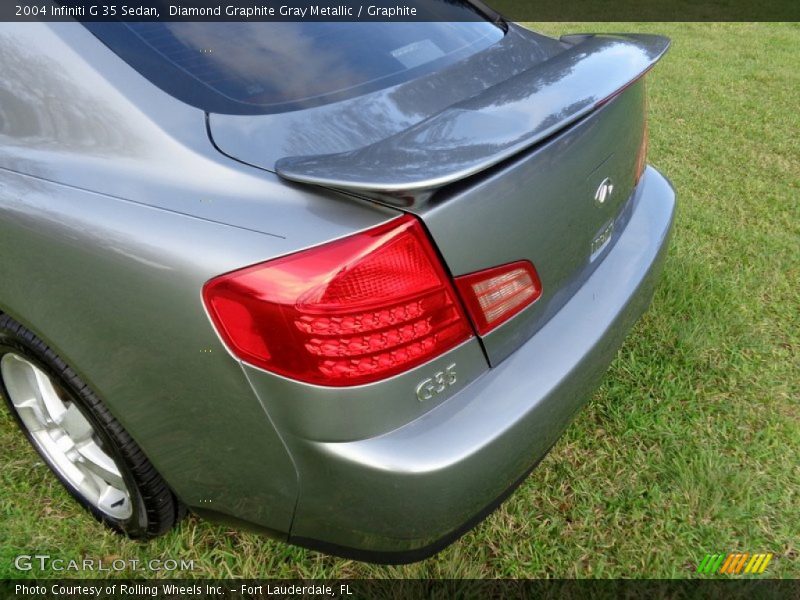 Diamond Graphite Gray Metallic / Graphite 2004 Infiniti G 35 Sedan