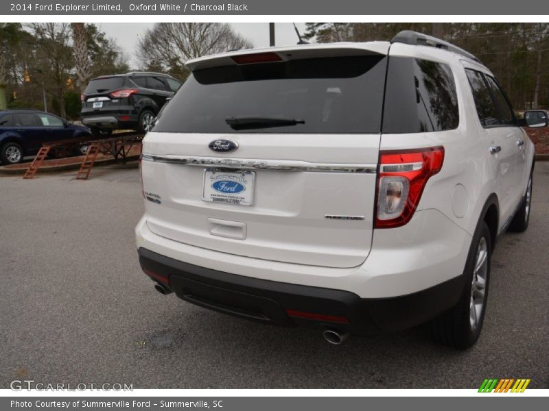 Oxford White / Charcoal Black 2014 Ford Explorer Limited