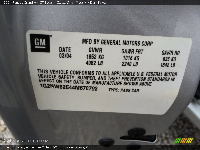 Galaxy Silver Metallic / Dark Pewter 2004 Pontiac Grand Am GT Sedan