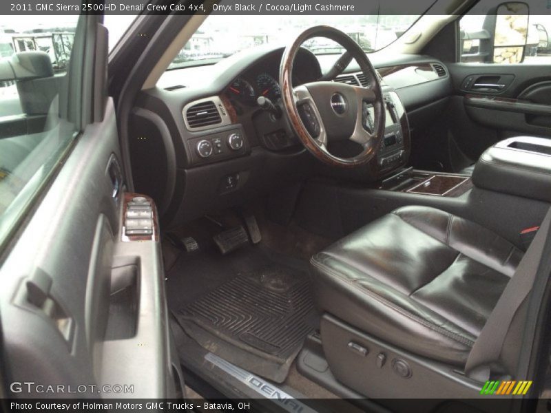 Onyx Black / Cocoa/Light Cashmere 2011 GMC Sierra 2500HD Denali Crew Cab 4x4