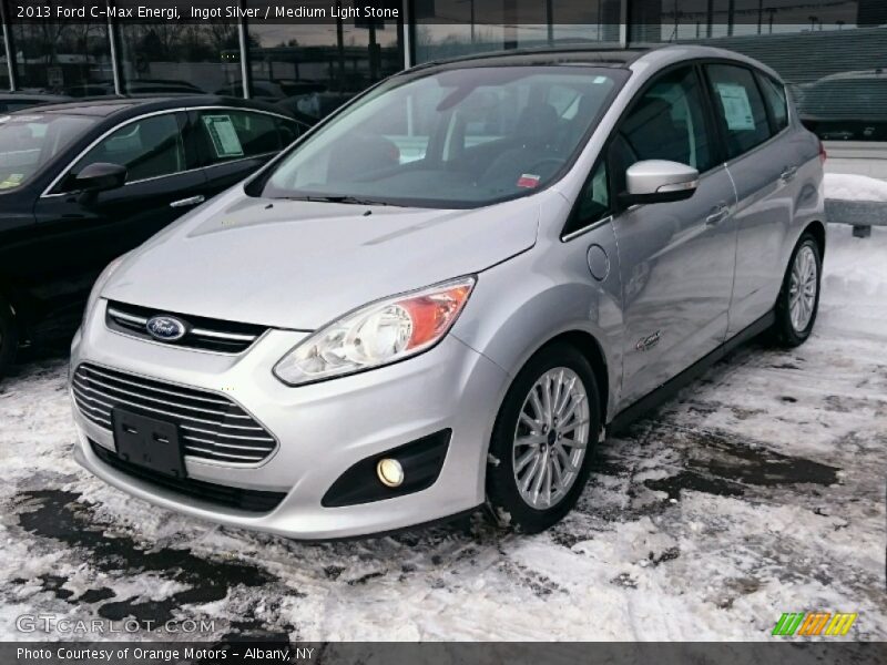 Front 3/4 View of 2013 C-Max Energi