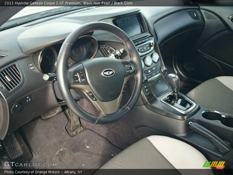 Black Noir Pearl / Black Cloth 2013 Hyundai Genesis Coupe 2.0T Premium