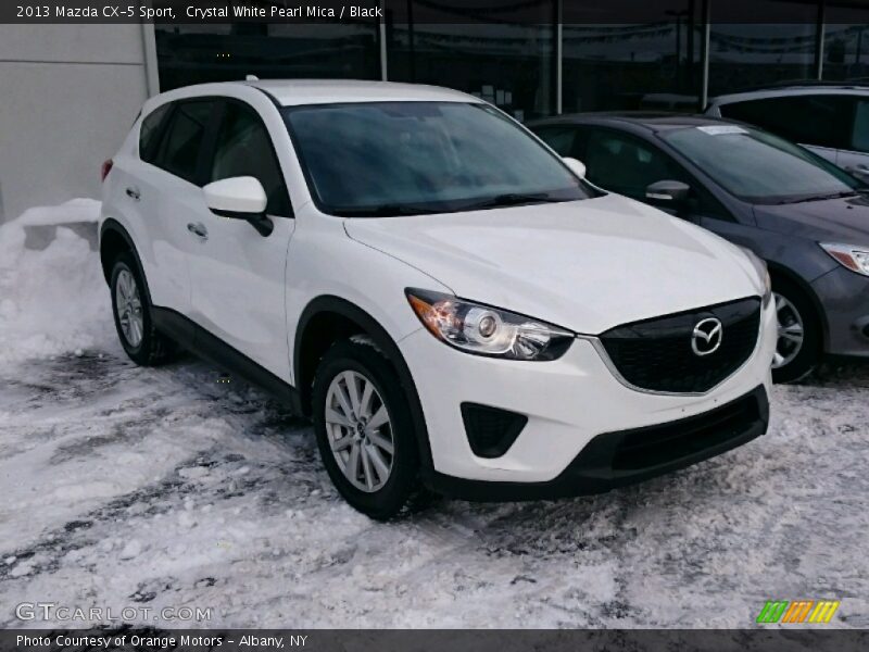 Front 3/4 View of 2013 CX-5 Sport
