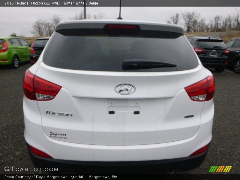 Winter White / Beige 2015 Hyundai Tucson GLS AWD