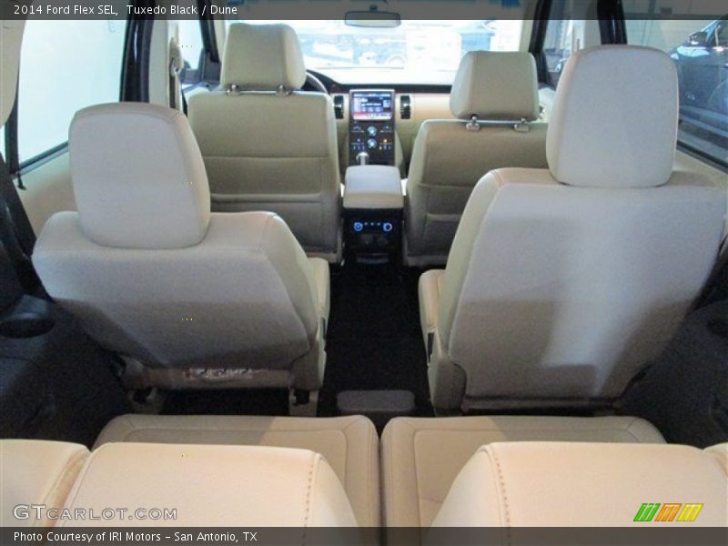 Tuxedo Black / Dune 2014 Ford Flex SEL