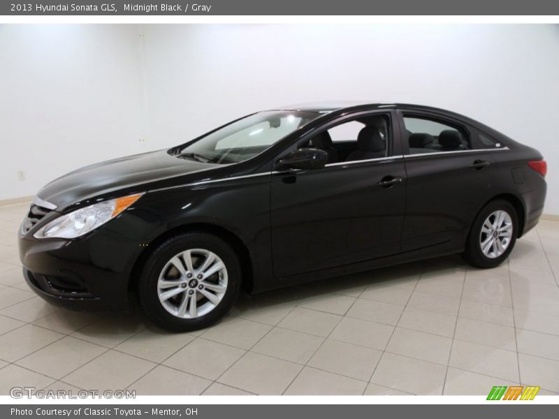 Midnight Black / Gray 2013 Hyundai Sonata GLS