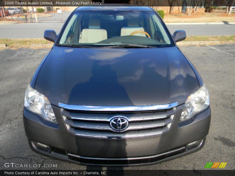 Phantom Gray Pearl / Ivory 2006 Toyota Avalon Limited