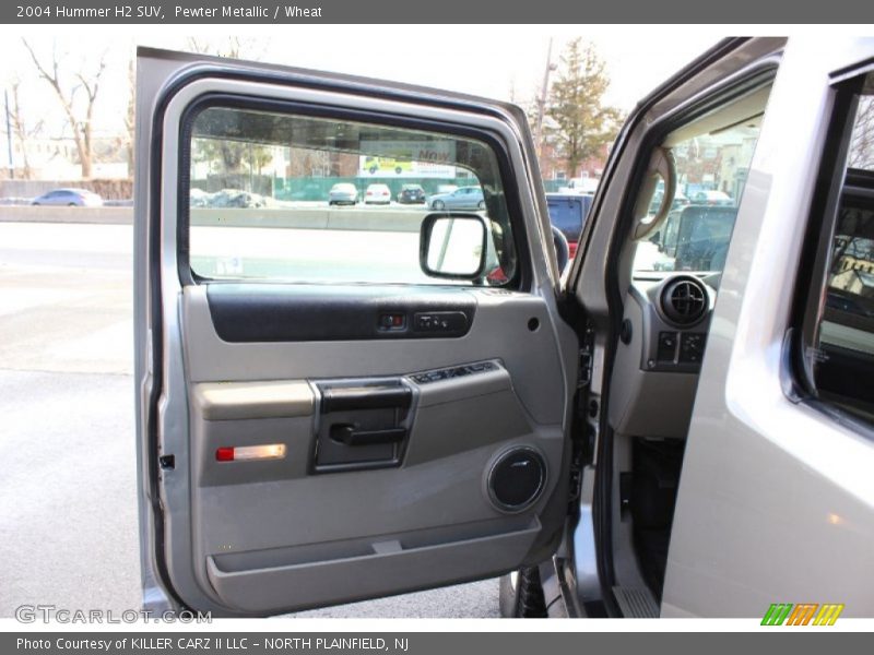 Pewter Metallic / Wheat 2004 Hummer H2 SUV