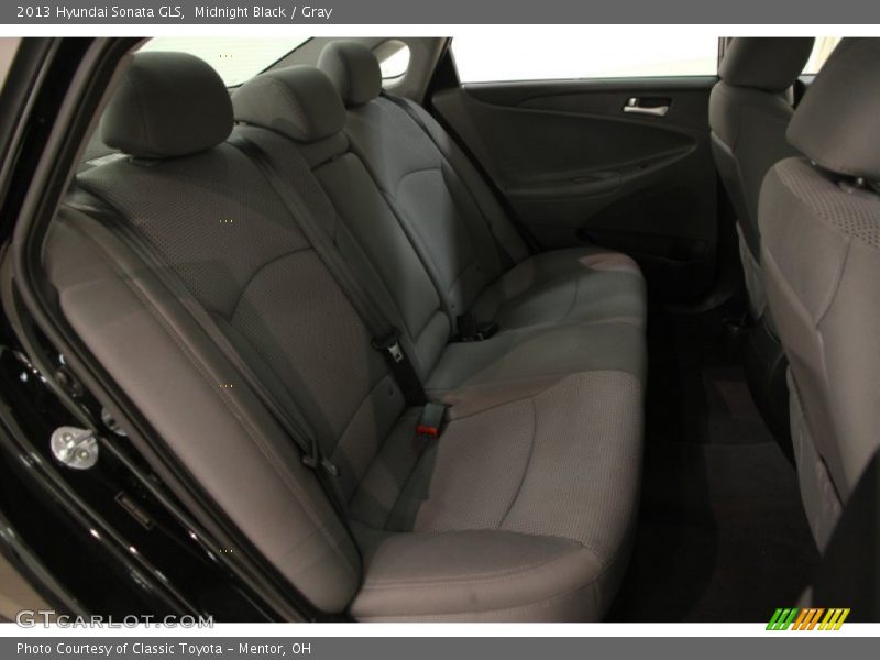 Midnight Black / Gray 2013 Hyundai Sonata GLS