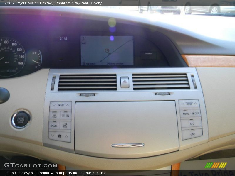 Phantom Gray Pearl / Ivory 2006 Toyota Avalon Limited
