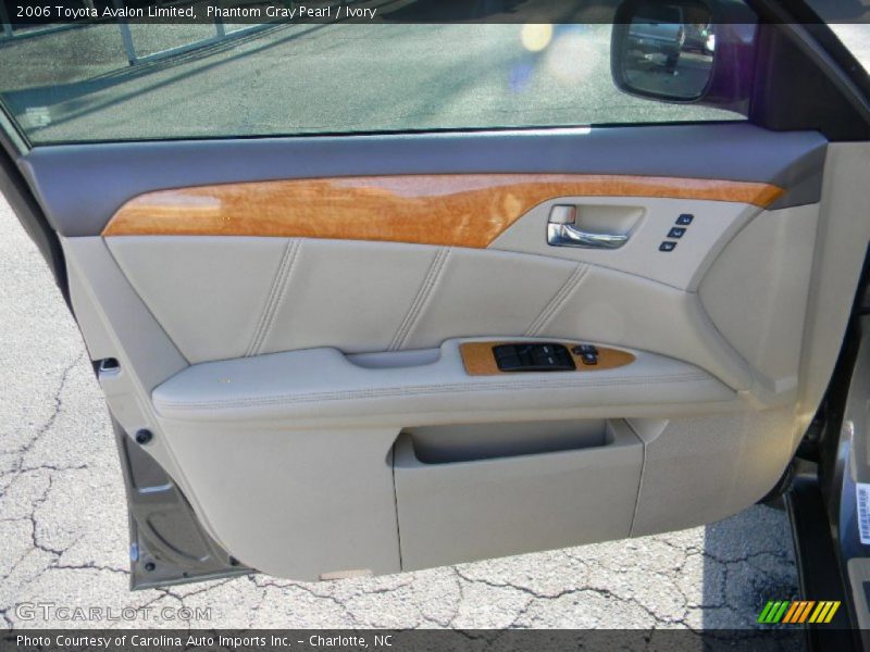 Phantom Gray Pearl / Ivory 2006 Toyota Avalon Limited