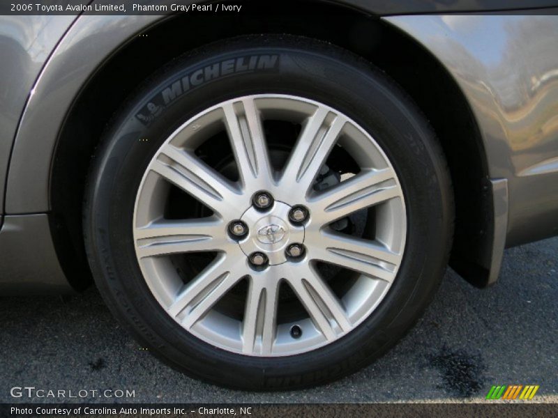 Phantom Gray Pearl / Ivory 2006 Toyota Avalon Limited