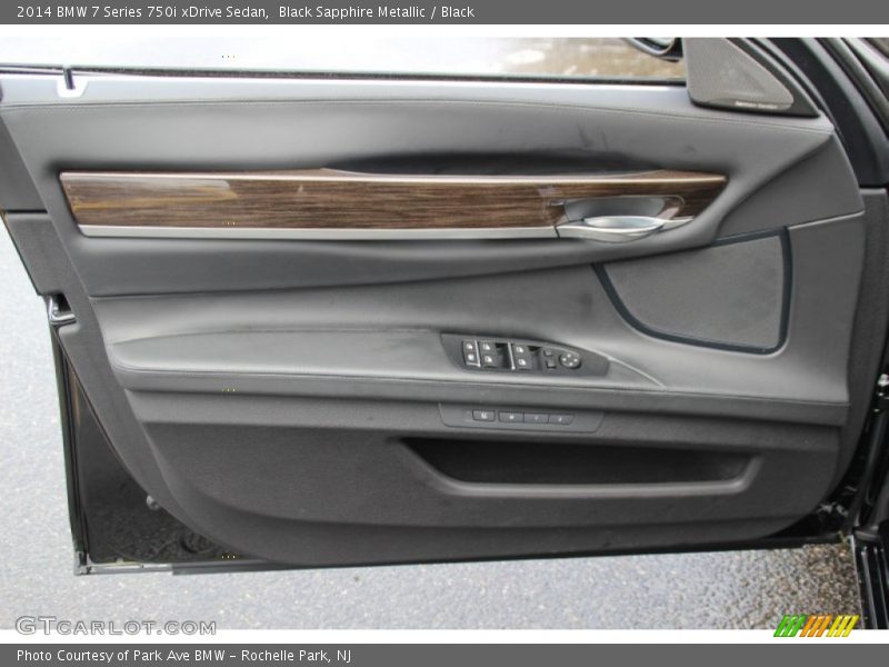 Door Panel of 2014 7 Series 750i xDrive Sedan