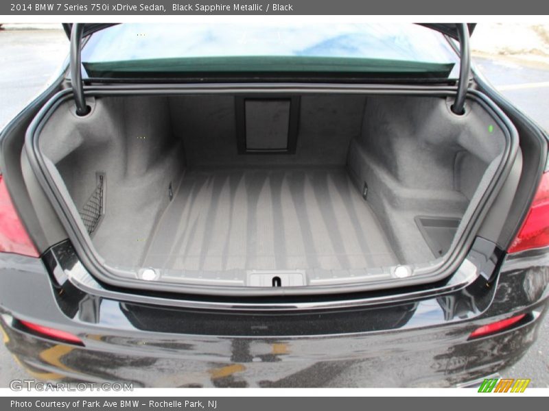  2014 7 Series 750i xDrive Sedan Trunk