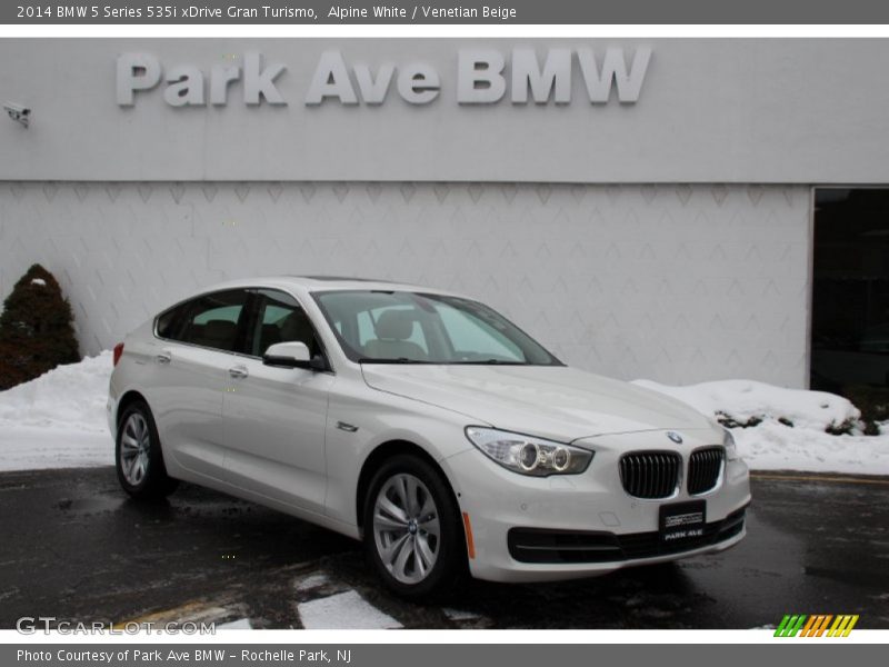 Alpine White / Venetian Beige 2014 BMW 5 Series 535i xDrive Gran Turismo