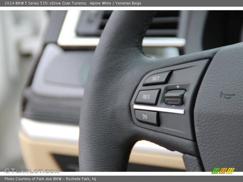Alpine White / Venetian Beige 2014 BMW 5 Series 535i xDrive Gran Turismo