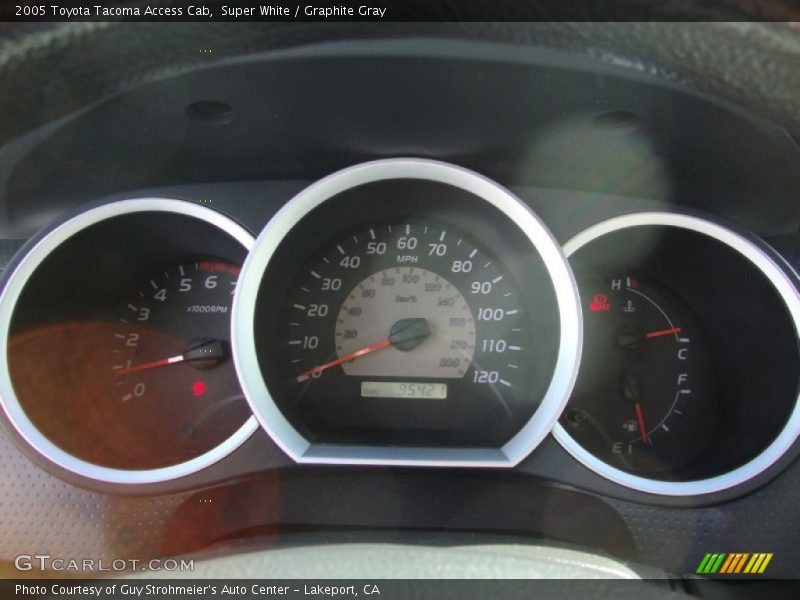 Super White / Graphite Gray 2005 Toyota Tacoma Access Cab
