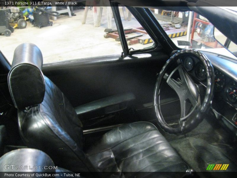 White / Black 1971 Porsche 911 E Targa