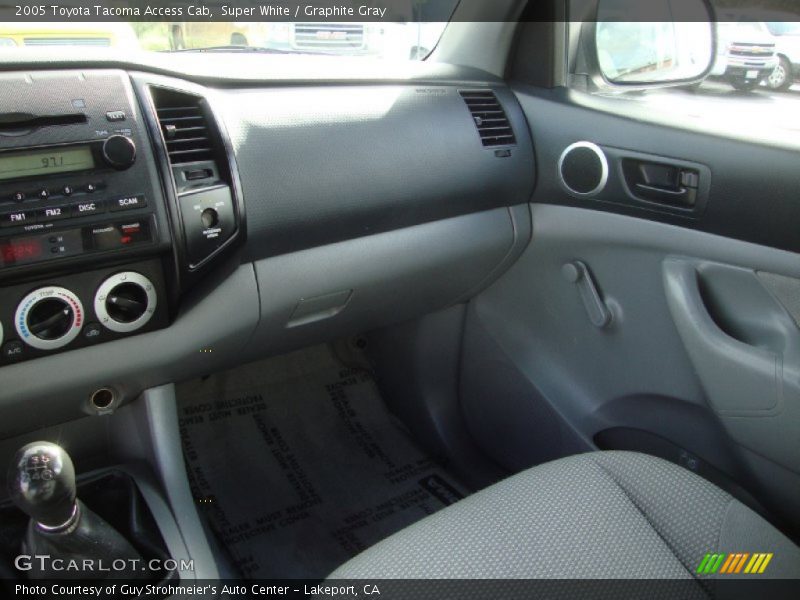 Super White / Graphite Gray 2005 Toyota Tacoma Access Cab