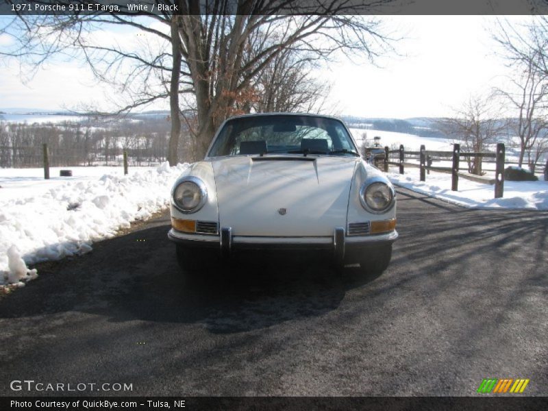 White / Black 1971 Porsche 911 E Targa