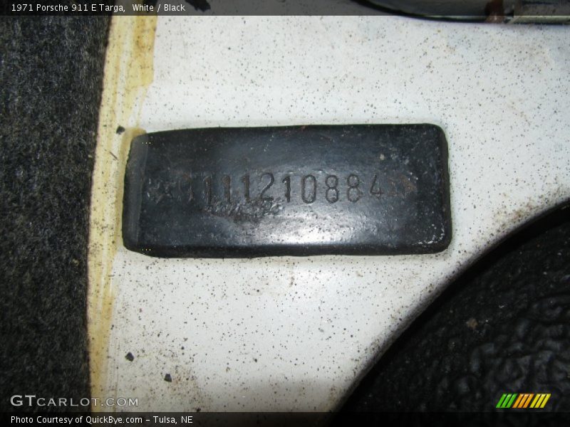 White / Black 1971 Porsche 911 E Targa