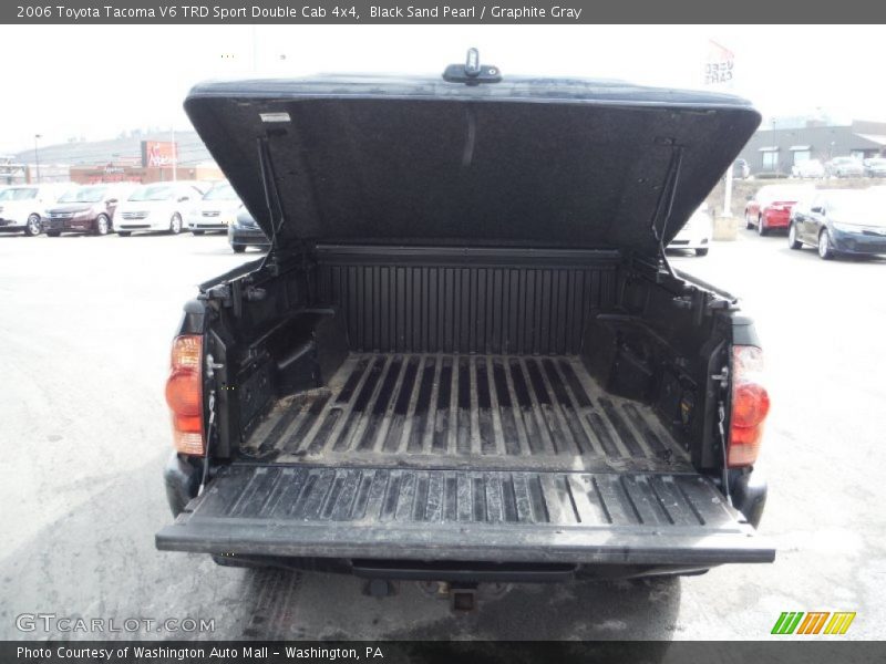 Black Sand Pearl / Graphite Gray 2006 Toyota Tacoma V6 TRD Sport Double Cab 4x4
