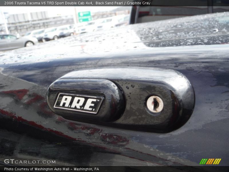Black Sand Pearl / Graphite Gray 2006 Toyota Tacoma V6 TRD Sport Double Cab 4x4