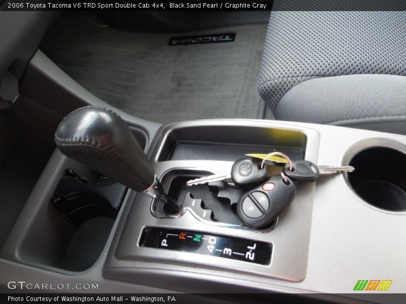 Black Sand Pearl / Graphite Gray 2006 Toyota Tacoma V6 TRD Sport Double Cab 4x4