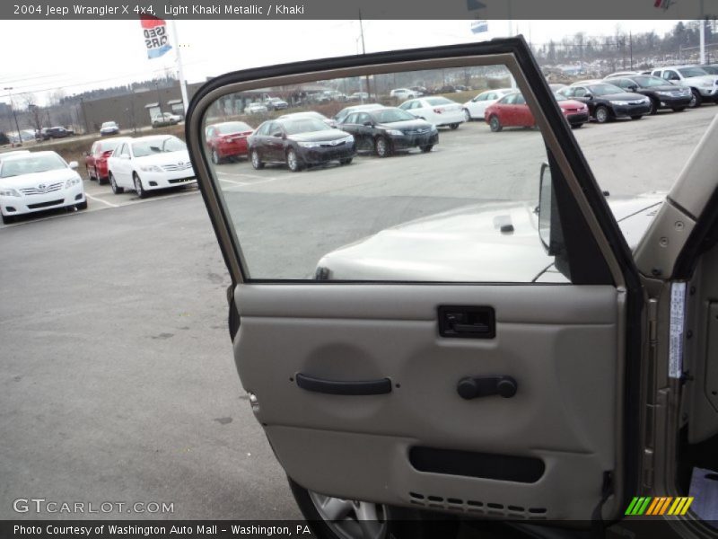 Light Khaki Metallic / Khaki 2004 Jeep Wrangler X 4x4