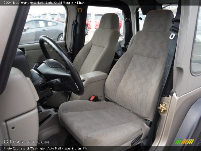 Front Seat of 2004 Wrangler X 4x4