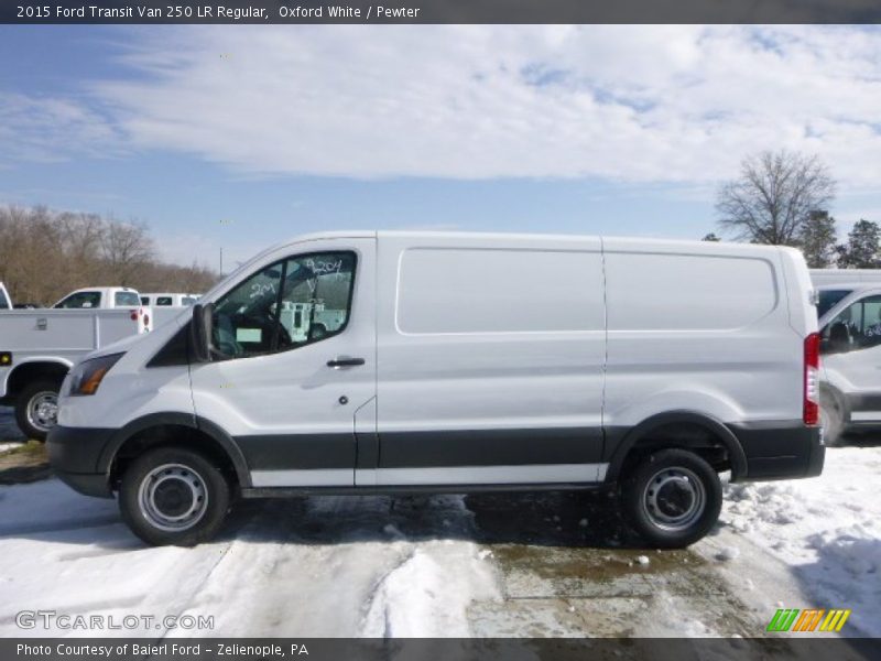  2015 Transit Van 250 LR Regular Oxford White