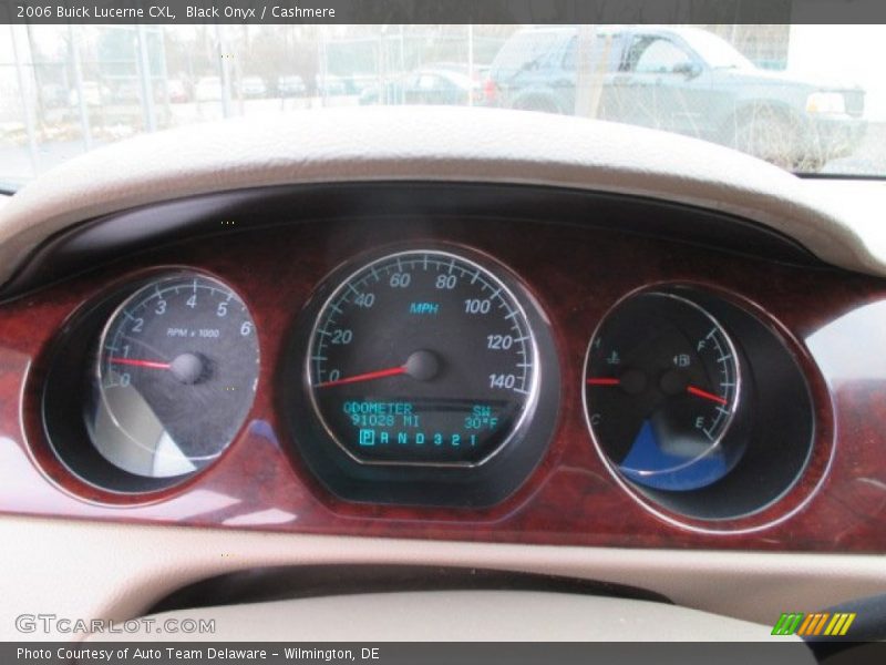 Black Onyx / Cashmere 2006 Buick Lucerne CXL