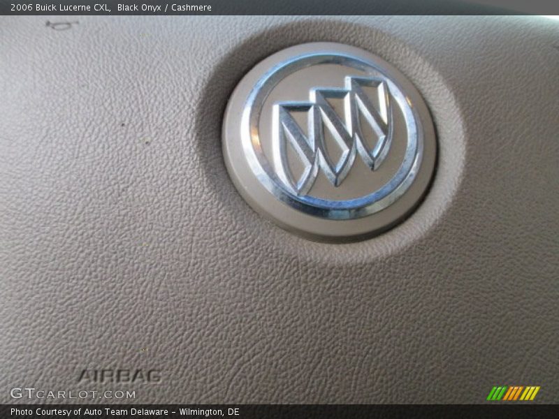 Black Onyx / Cashmere 2006 Buick Lucerne CXL