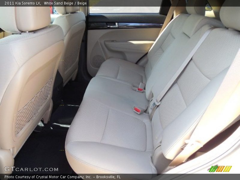 White Sand Beige / Beige 2011 Kia Sorento LX